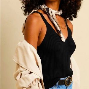 Banana Republic Cross -Back Sweater Tank size XL